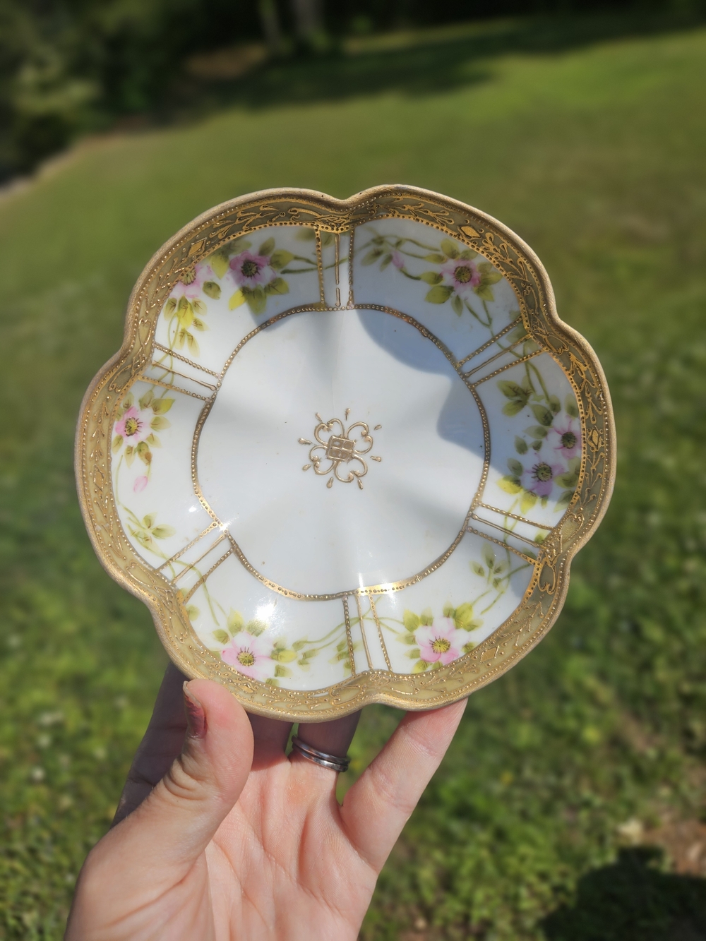 Antique Ornate White and Pink Porcelain Decorative Bowl with Scalloped Gold Trim